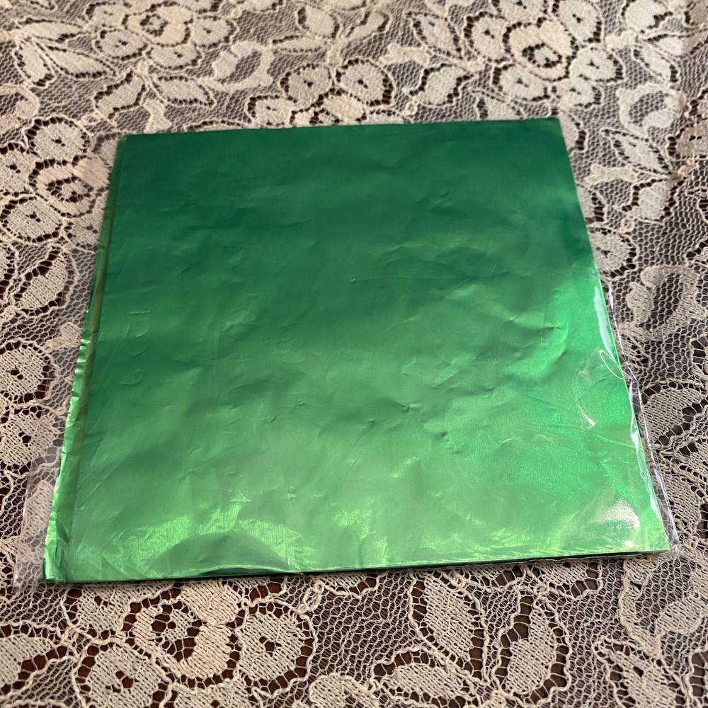 4" Foil  Candy Wrappers, Green !00 ea pkg