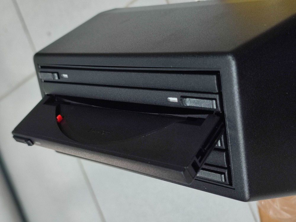 *BMW E46 CD holder console !NEW! NLA GENUINE 65140006996