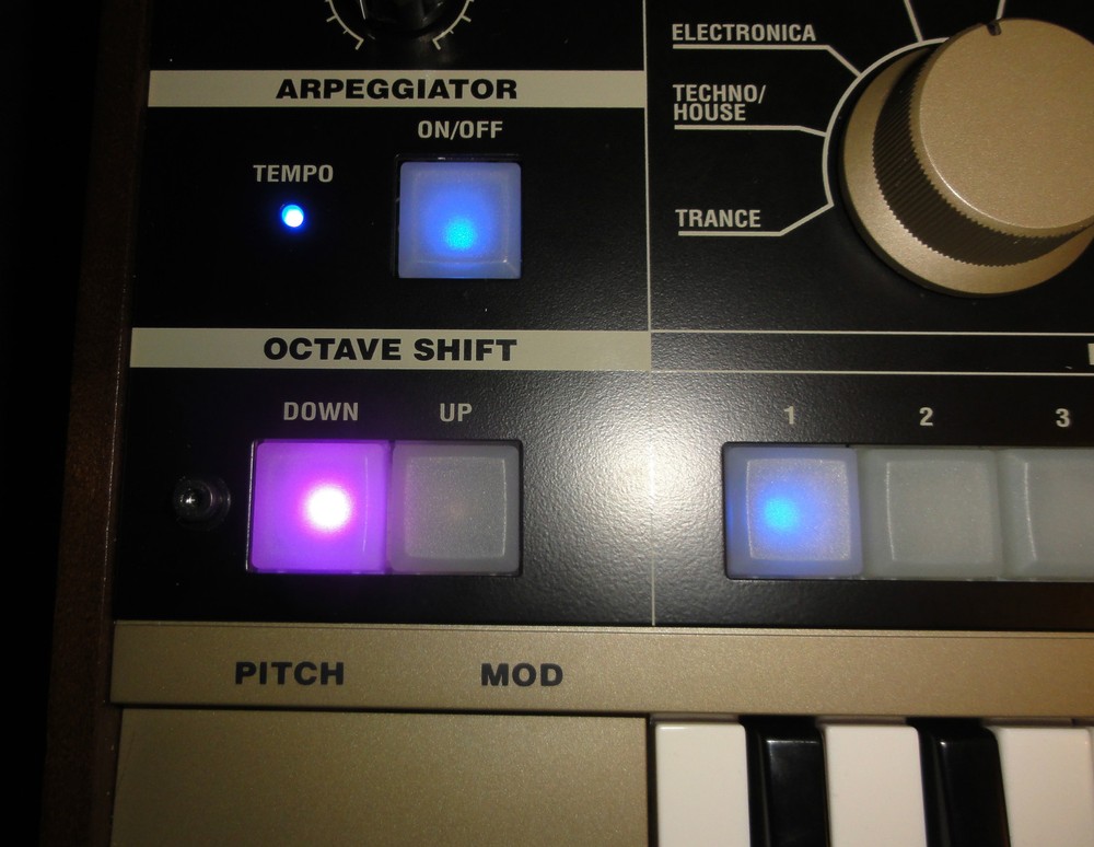 BLUE Display and LEDs MOD KIT for Korg MicroKORG (electronic component kit)