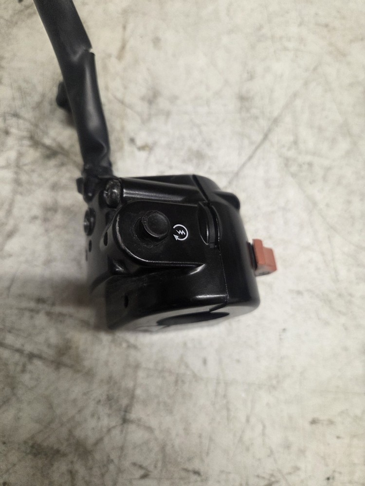 2019 Kawasaki W800 Cafe EJ800 right handlebar kill switch