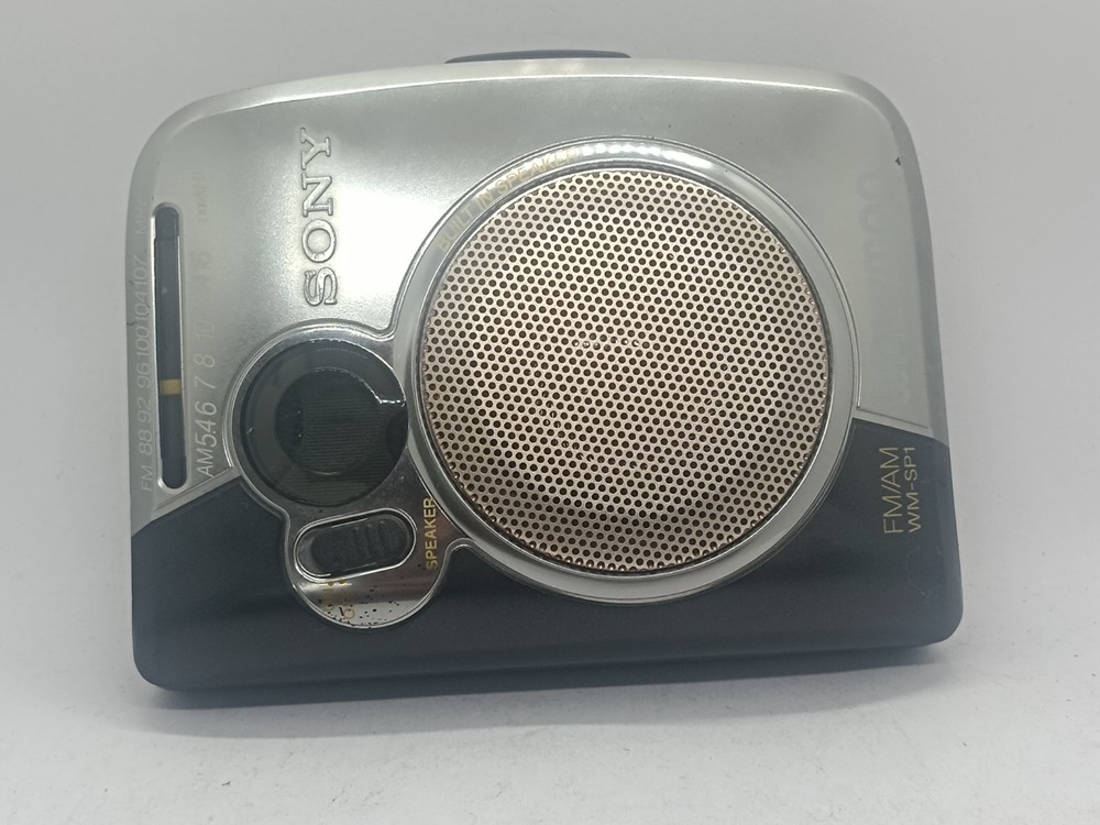 Sony WM SP 1 Walkman Cassette player working with box