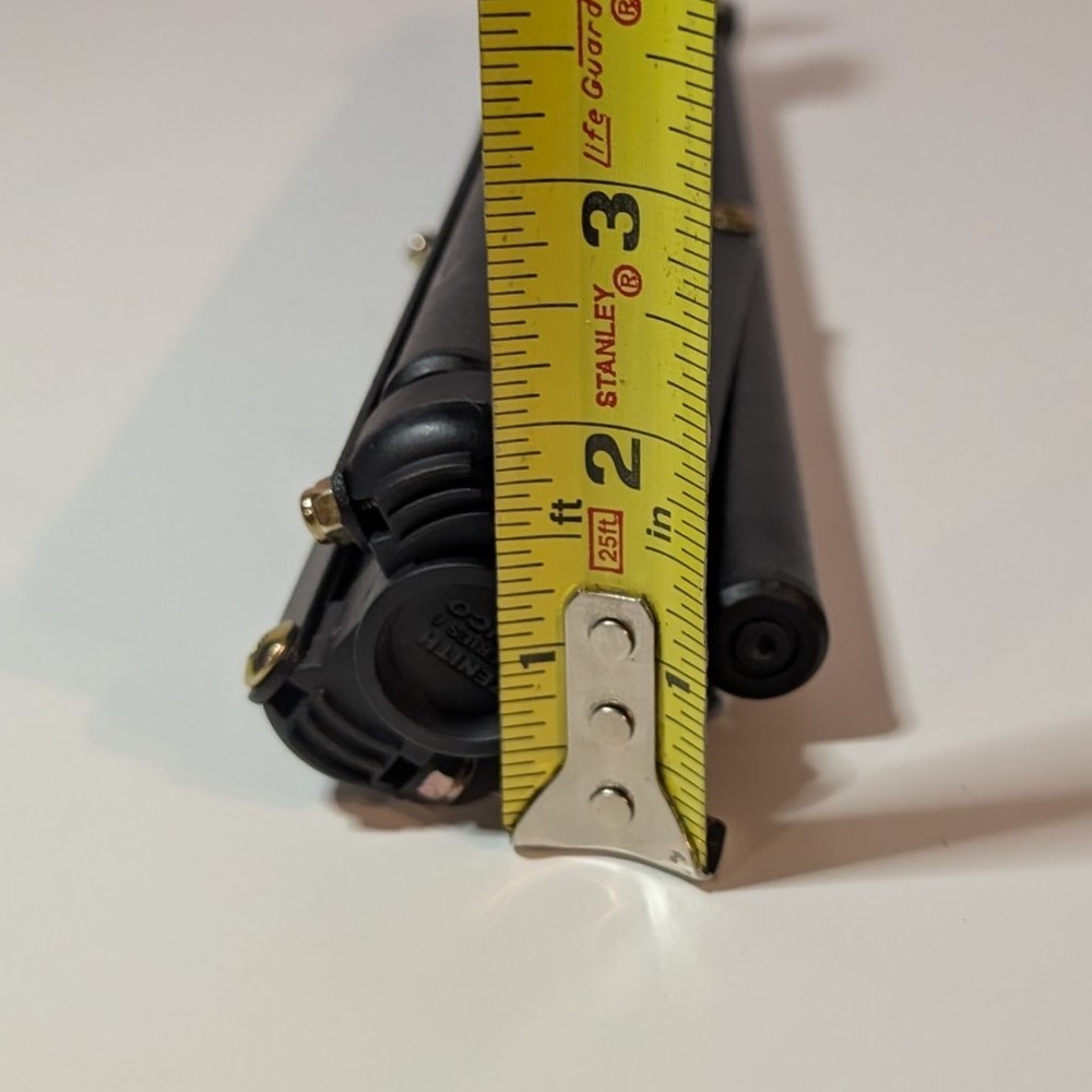 Linco Zenith Series 6 Black Adjustable Telescoping Tripod Light Stand