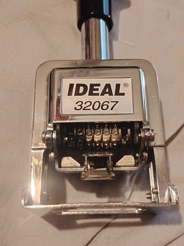 Ideal 32067 Automatic Numbering Machine Stamp Punch Date/Time
