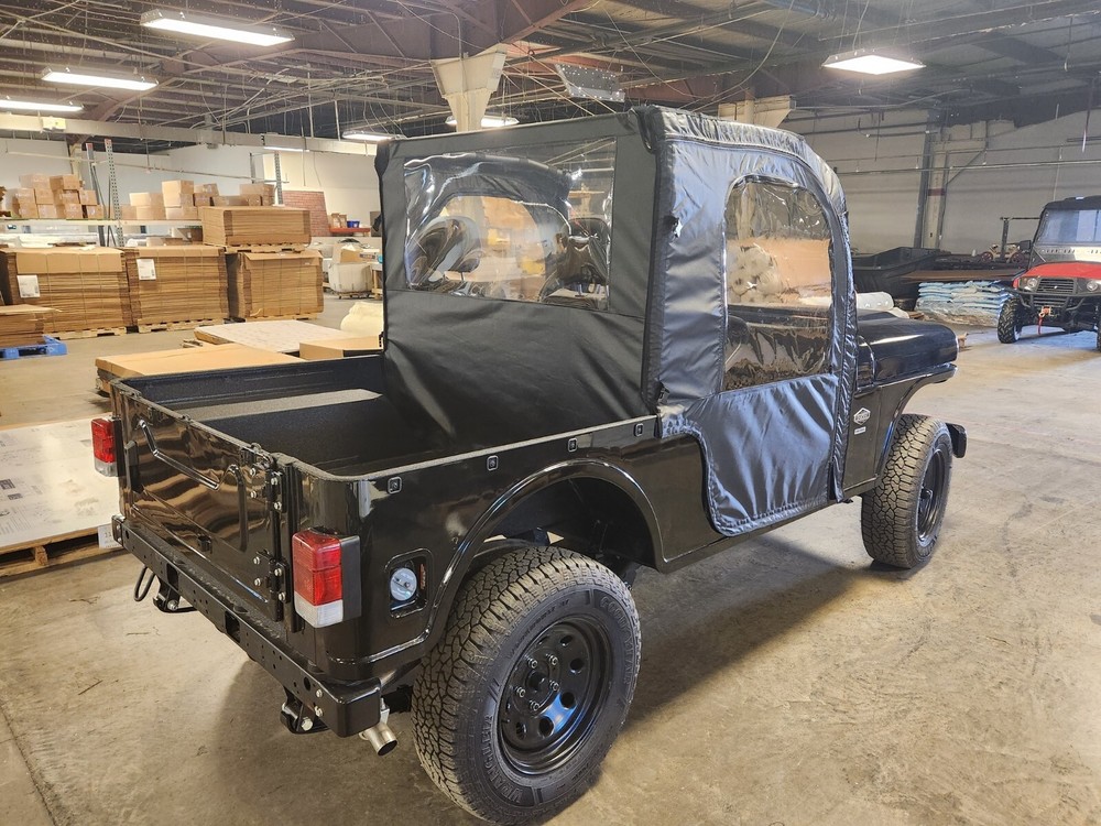2022+ Mahindra Roxor Doors and Back Panel for a Hard Windshield and Top