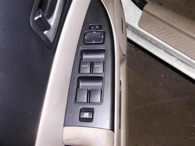 2006 6 SPEAKER RIGHT FRONT DOOR UPPER