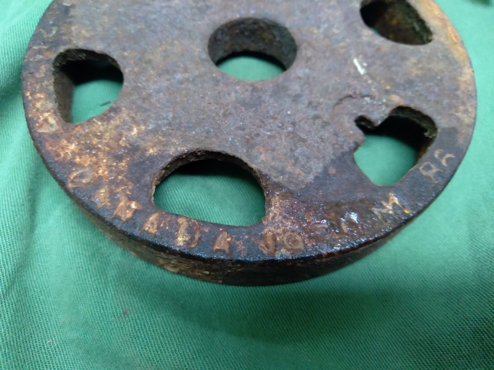 Vintage Cast Iron Valve Handle - 4" - Steampunk Possible