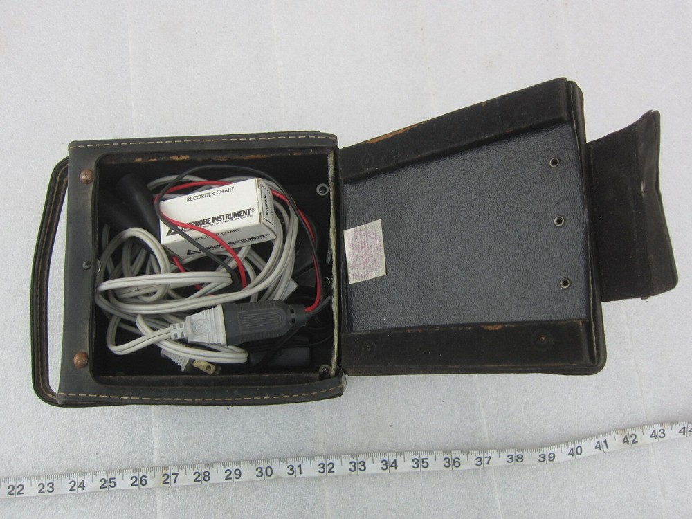 Amprobe Instrument AC Voltage & Current Recorder, Used