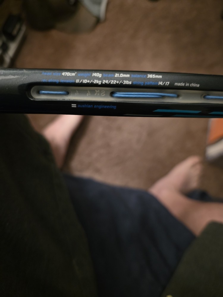head xenon 140 squash racquet