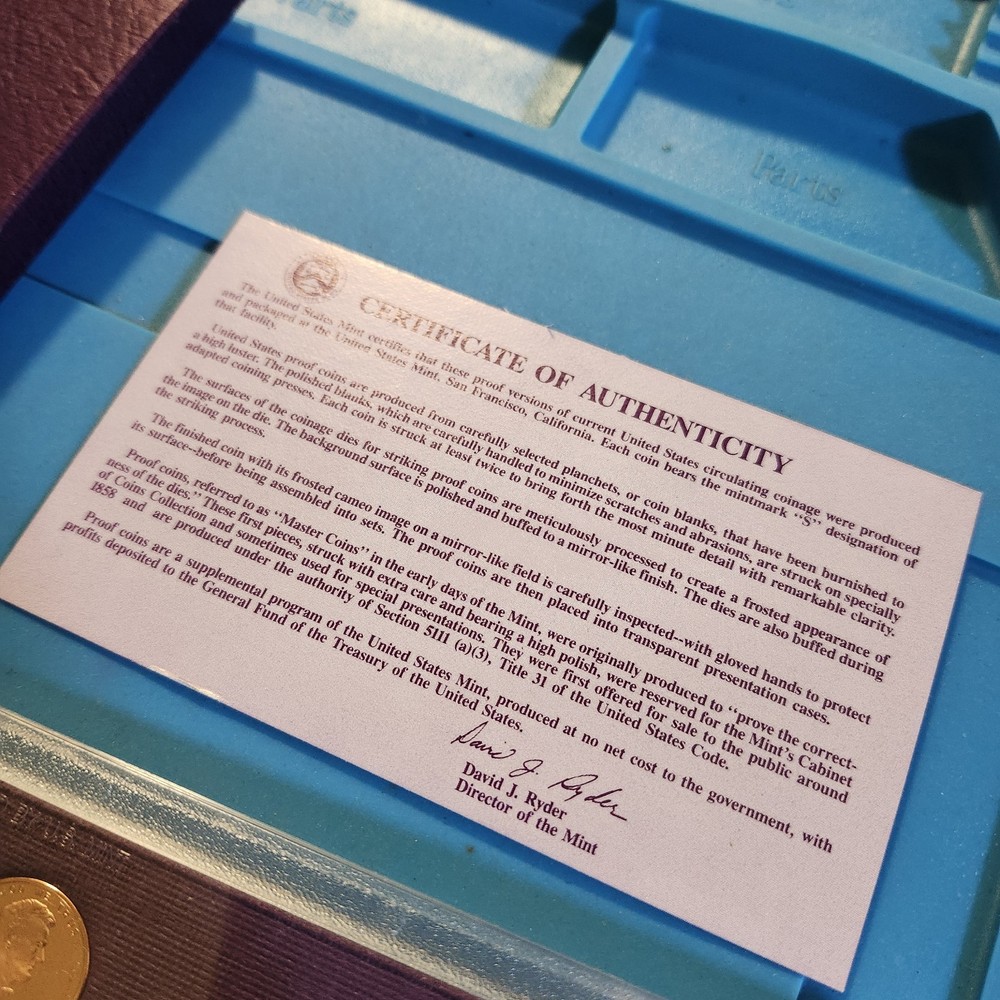 Vintage 1993 US Mint Proof Set Sealed