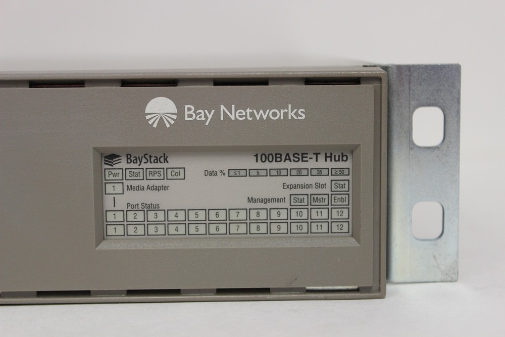 BAY NETWORKS AT2202001 BAYSTACK 100BASE-T STACKABLE 24 PORT HUB WITH WARRANTY