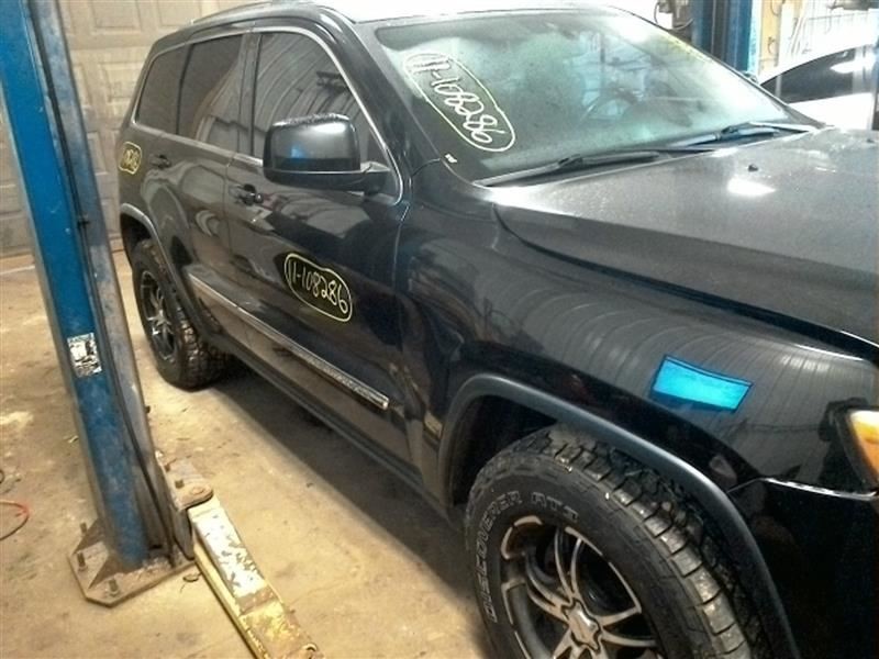 Driver Left Front Spindle/Knuckle Fits 11-15 DURANGO 10210082