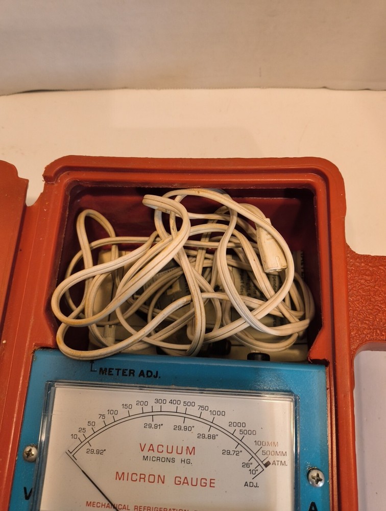 Vintage Vacuum Analyzer Model A-14 "Annie"