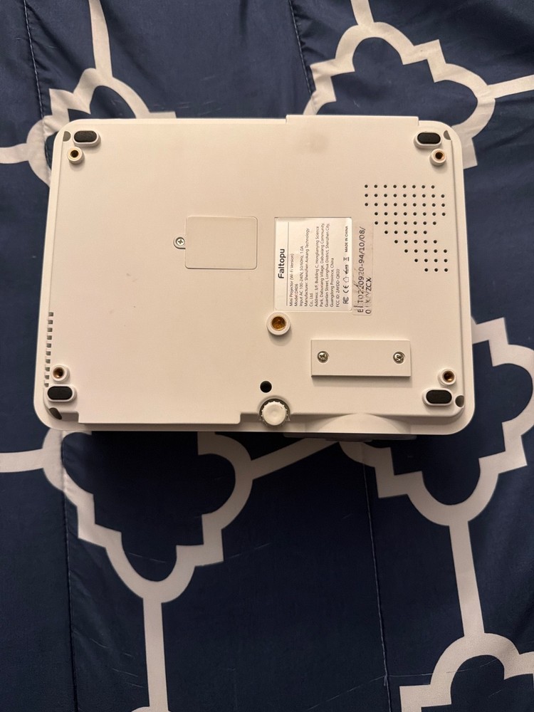 Faltopu DR06 1080P Projector - Good condition