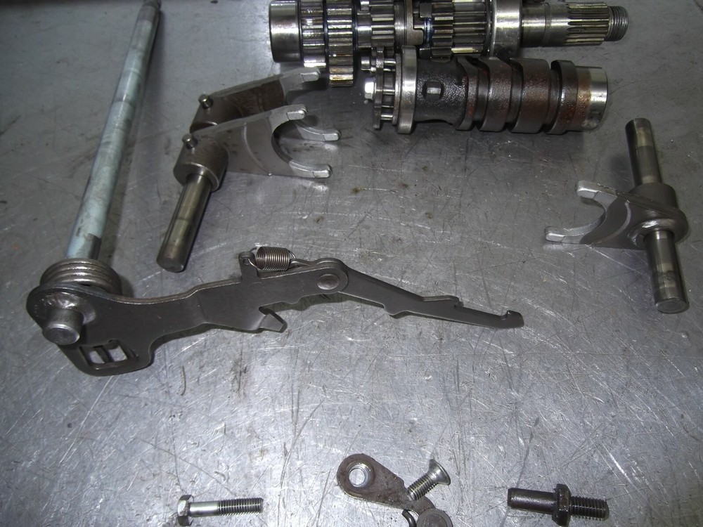 HONDA CM400 GEARBOX