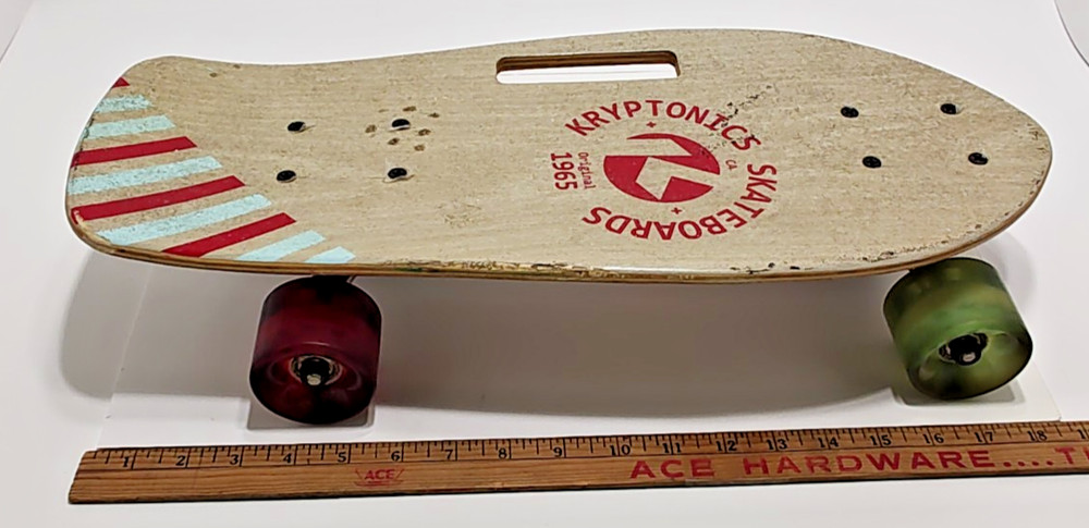 1999 KRYPTONICS 19" Stubby Cruiser Skateboard Board w/ Handle