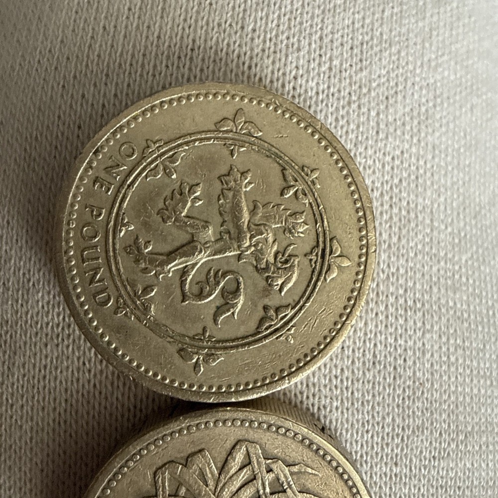 1983 1994 1995 UK ONE POUND LOT