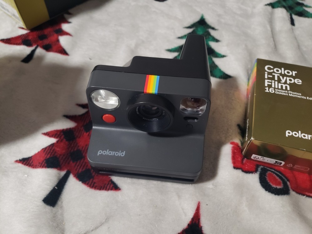 Polaroid Now Camera Gen 2 Everything Box - Black