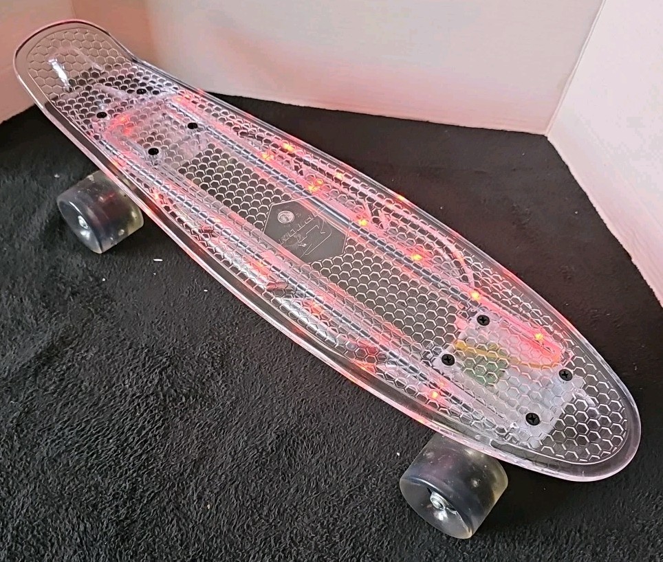 Cipton LED 12 Mode Light Up Deck Motion Activated LED Wheels Skateboard Works.