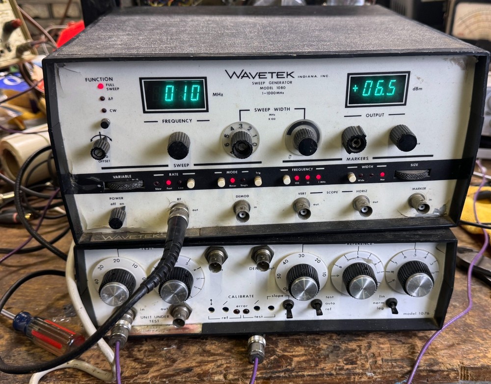 Wavetek 1080 Sweep Generator w/ 1076 Module System Tested Output