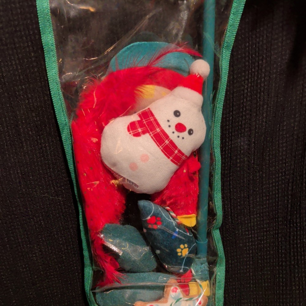 Merry & Bright Stocking Stuffers Cat Toys 24 Count