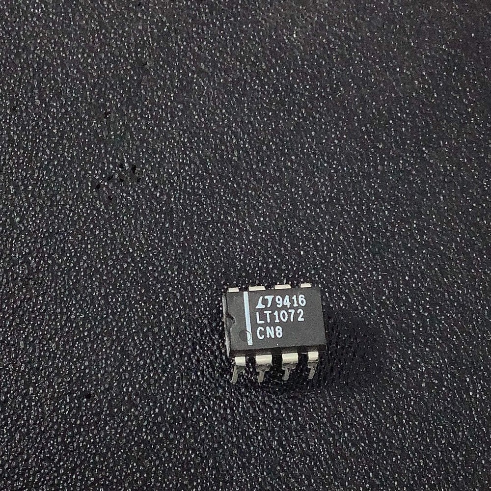 LT1072CN8 - LINEAR TECH - Switching Voltage Regulators