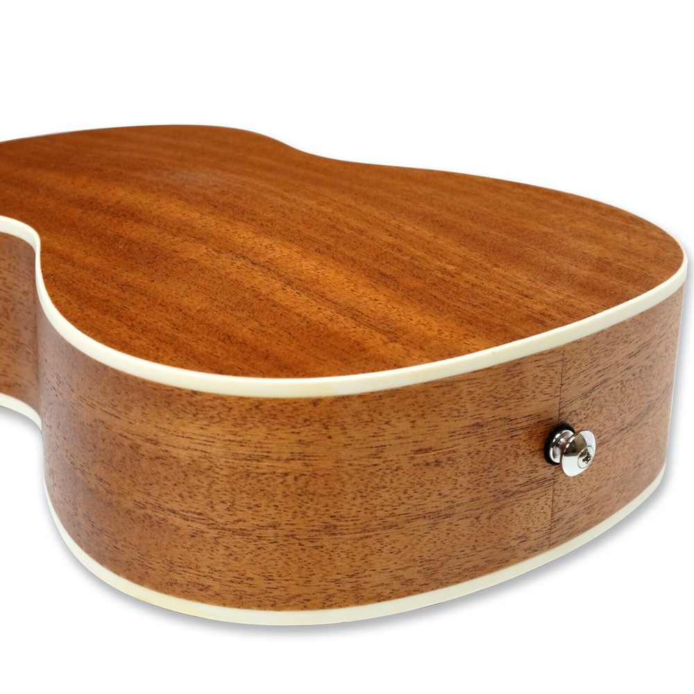 24" Concert Ukulele kit. bag.