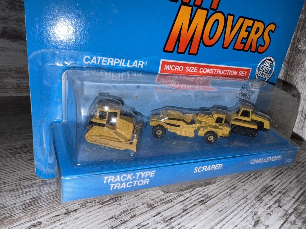 ERTL Replica Mighty Movers Caterpillar Micro Size Construction Sets