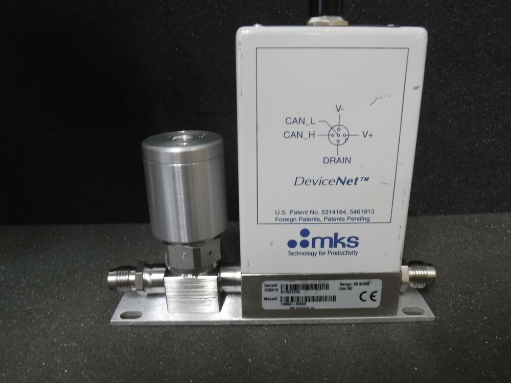MKS DIGITAL MASS FLOW CONTROLLER 1480A-26553 20 SCCM