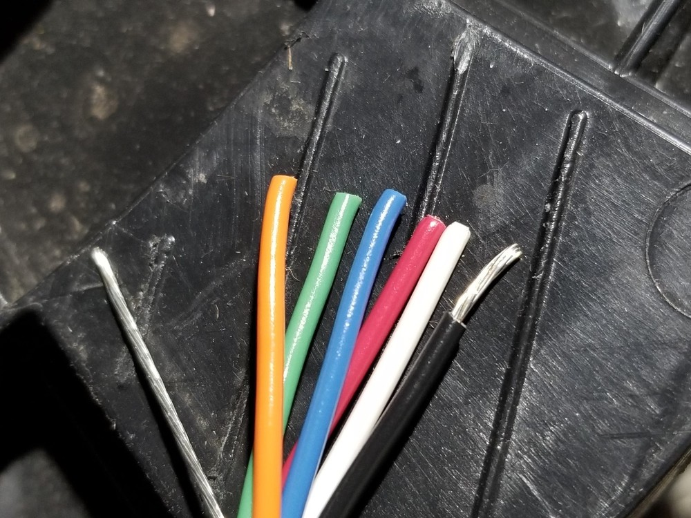 Carol C0783A 20/6C Shielded Tinned Copper Computer/Communication Cable /50ft