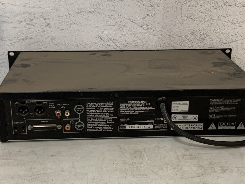 Denon DN-C630 Rackmount CD Player - POWERS ON
