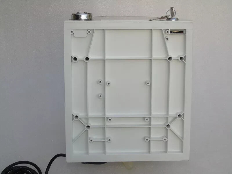 NEW ECOLAB ENGINEERING DENMARK ECOBRITE SLD2 SOLID DISPENSER FLUID METERING