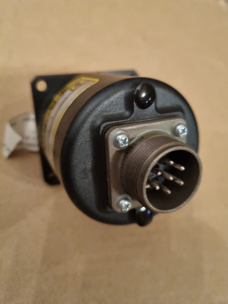 Elcis Encoder 63-600-824-BZ-K-CM 912252 Encoder 7 Pin NEW NOS, Unused