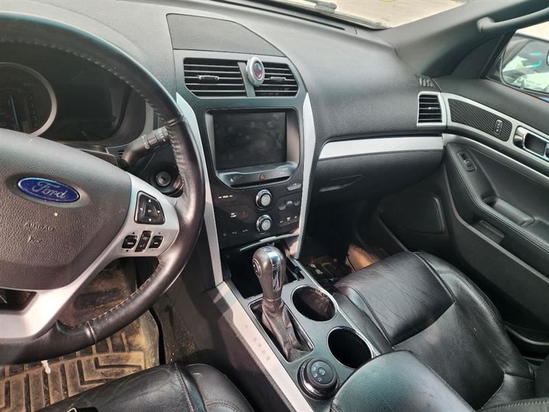 2013-2014 Ford Explorer Front 8" Display Screen ID DB5T-18B955-FA