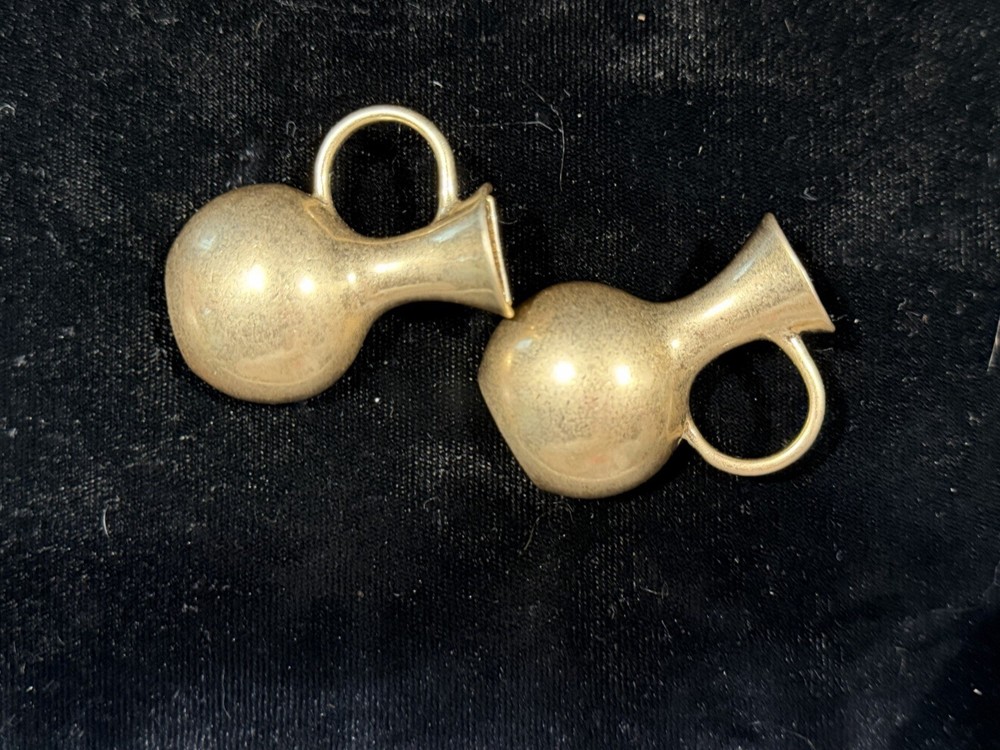 Large Brushed 3-D Goldtone Unsigned Vase Jug Shaped Post Earrings