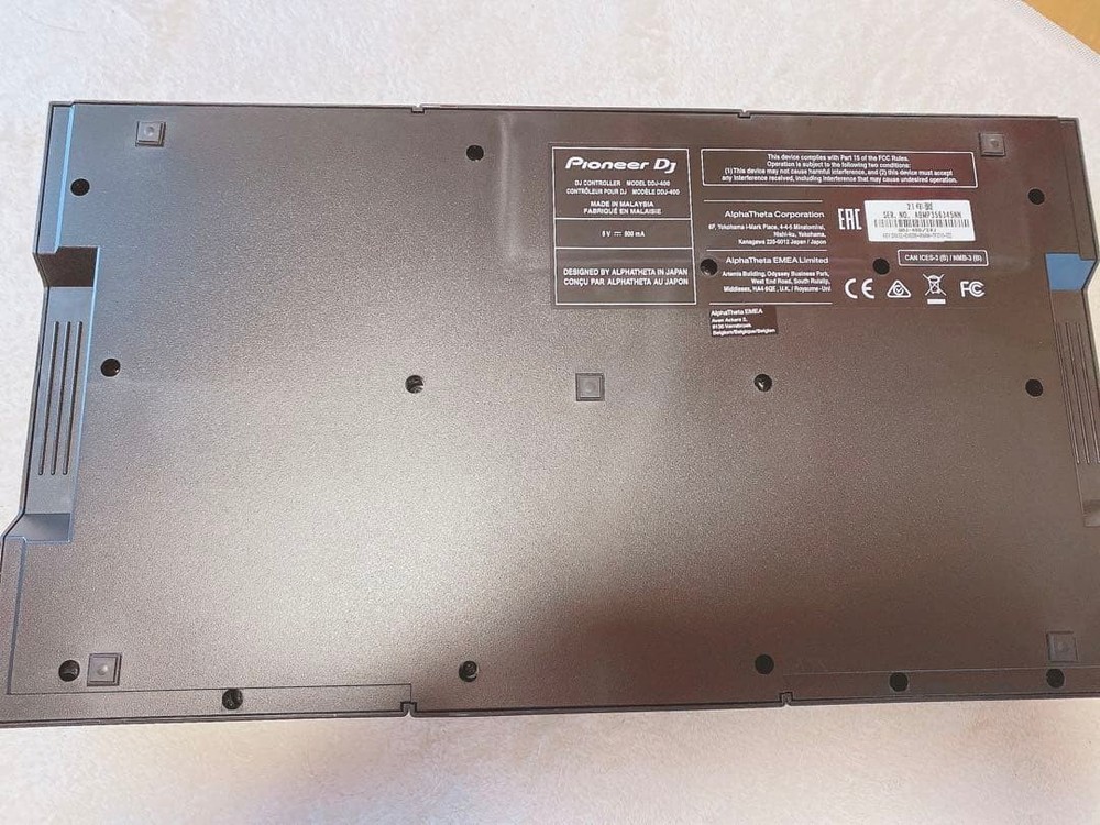 Pioneer DJ DDJ-400 Controller + Speaker + Accessories Set