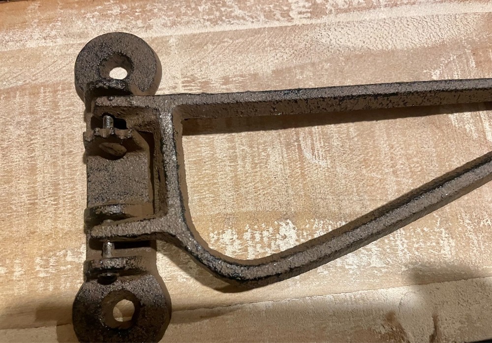 Vintage Cast Iron Wall Mount Pivot Swing Wall Hook Plant Hanger SOLID Metal