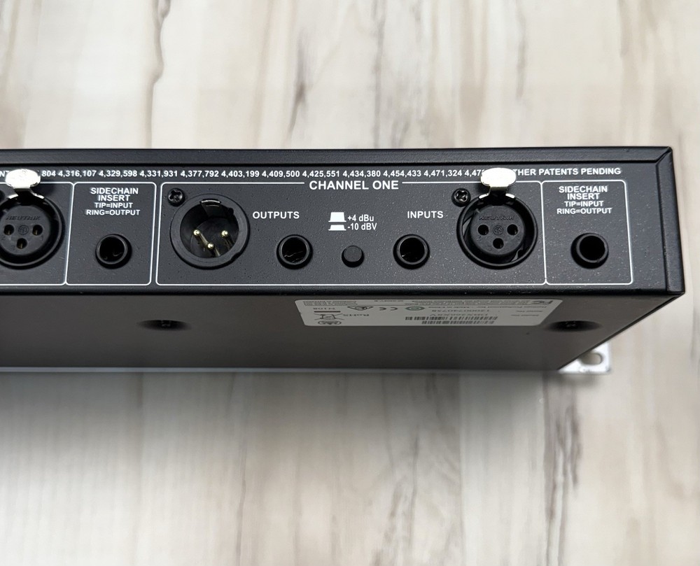 DBX 266xs 2-Channel Professional Audio Compressor/Gate Dynamic Effects Processor