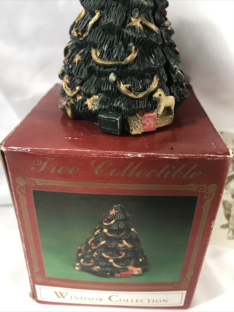 Tree Collectible ~ Windsor Collection 3.5” ~ Opening Hinge 3d