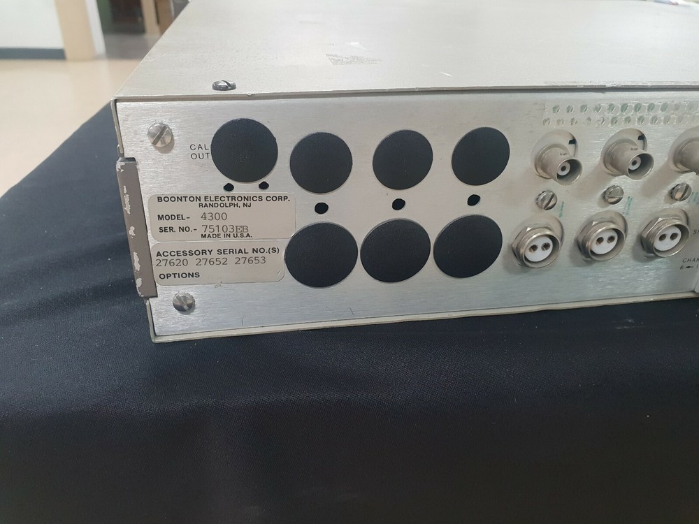 Boonton 4300 : RF Power Meter