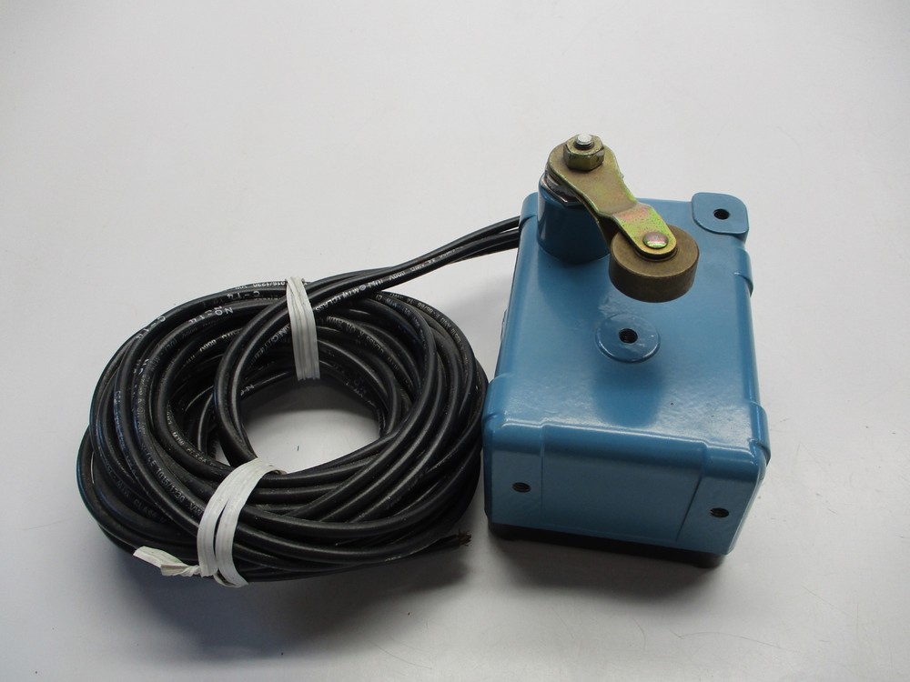 MICROSWITCH EXH-AR33 EXPLOSION PROOF SWITCH NSNP