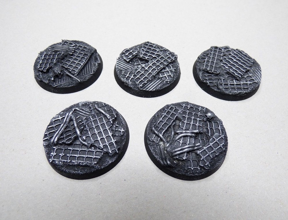 40mm ROUND RESIN BASES - RUSTY GRATES - WARHAMMER 40K