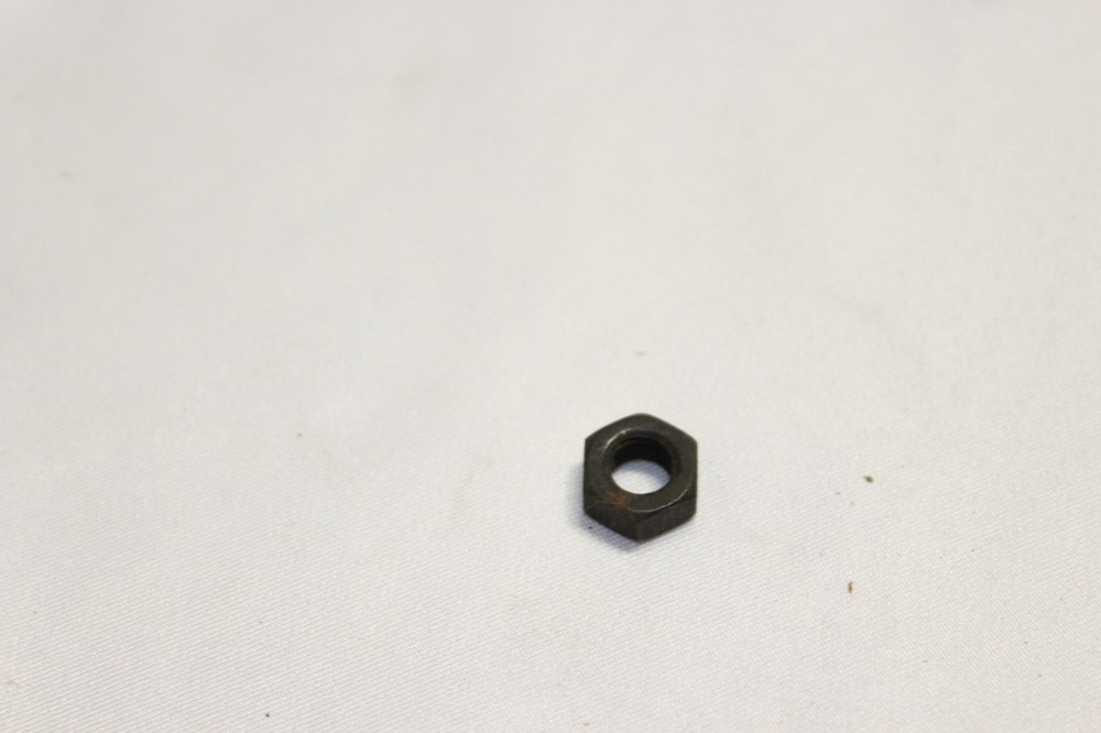 Hex nut package with 4 nuts for BMW E-21 E-30 E-12 E-34 E-24 E-23 E-32