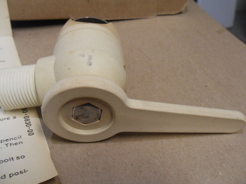 Shakespeare 4189 Nylon Antenna Rail Mount
