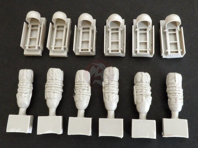 Plus Model 1/72 Racks for Drop Containers Douglas C-47 Skytrain (6 each) AL7046