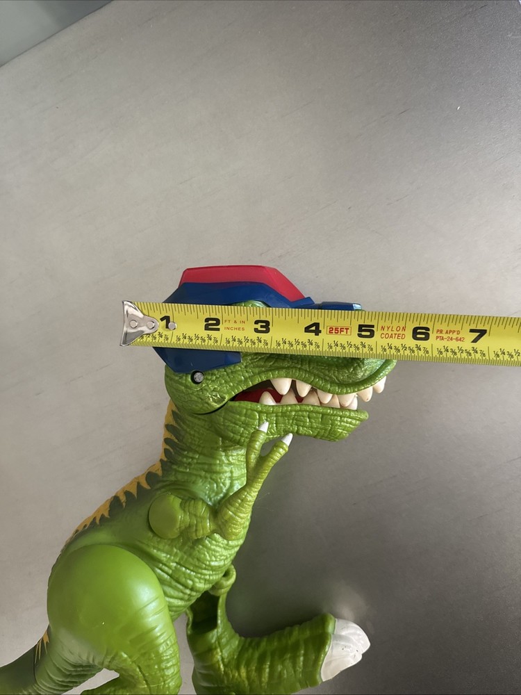 Playskool Heroes Chomp Squad Troopersaurus Dinosaur. tested/works. pre-owned