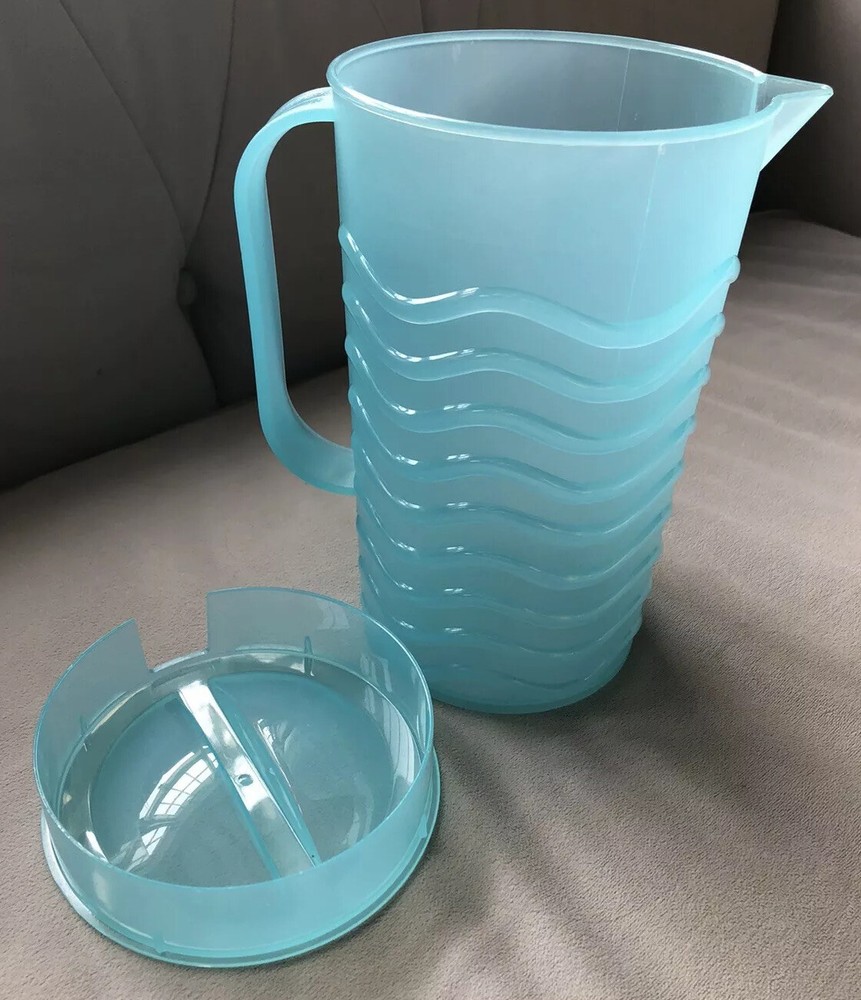 Vintage 1990’s 2 QT Aqua Wavy Pitcher, Plastic