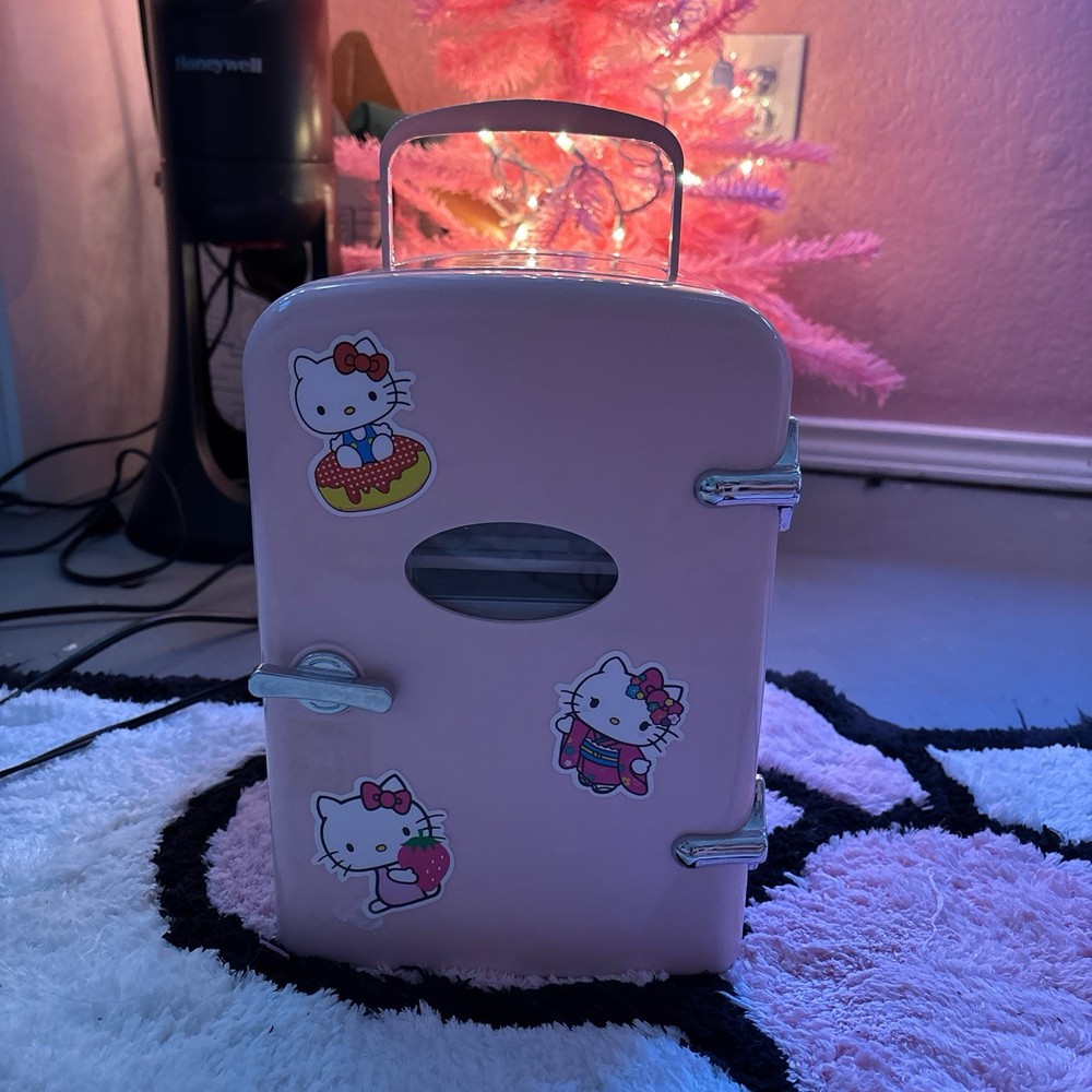 Hello Kitty Mini Fridge With Handle (used It twice In Good Condition)