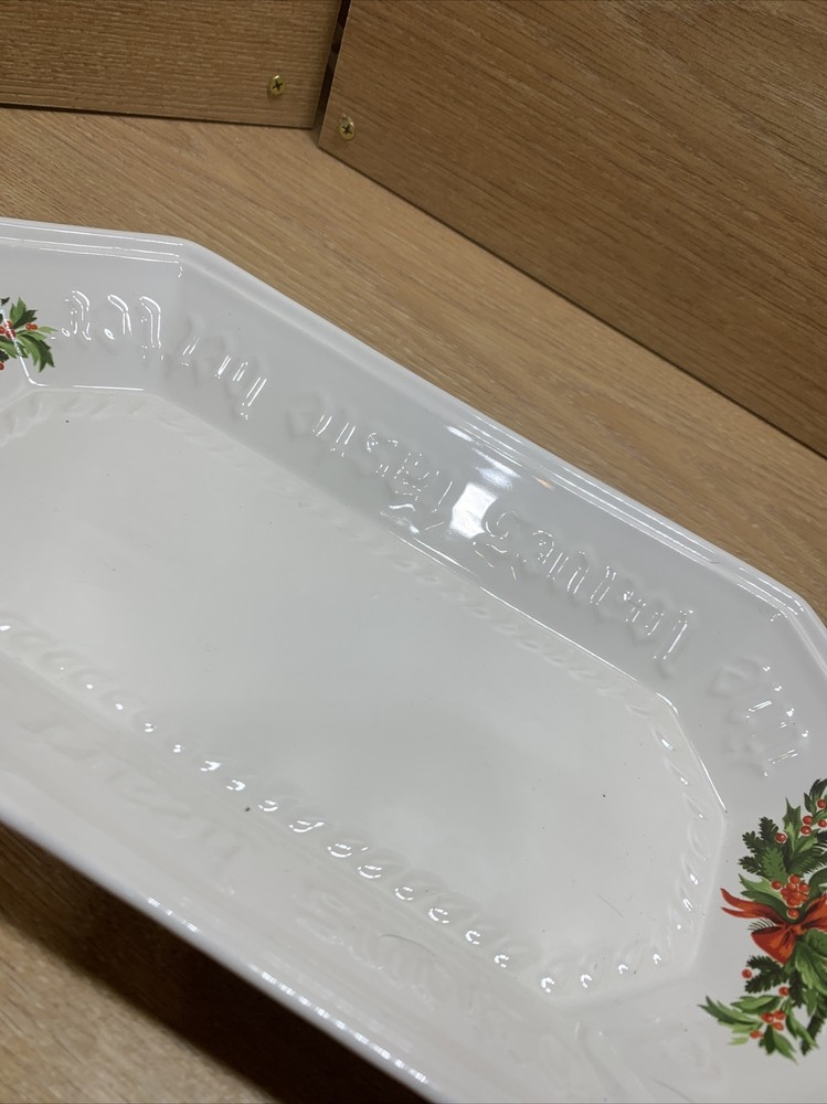 Pfaltzgraff Christmas Heritage Bread Tray