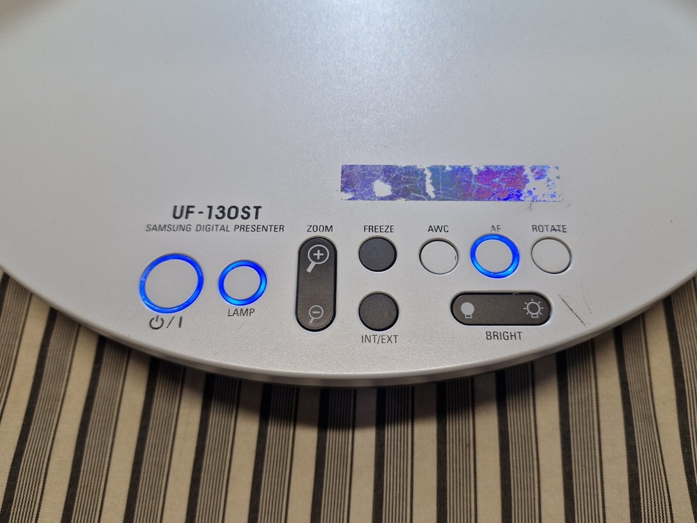 Samsung UF-130ST Digital Presenter