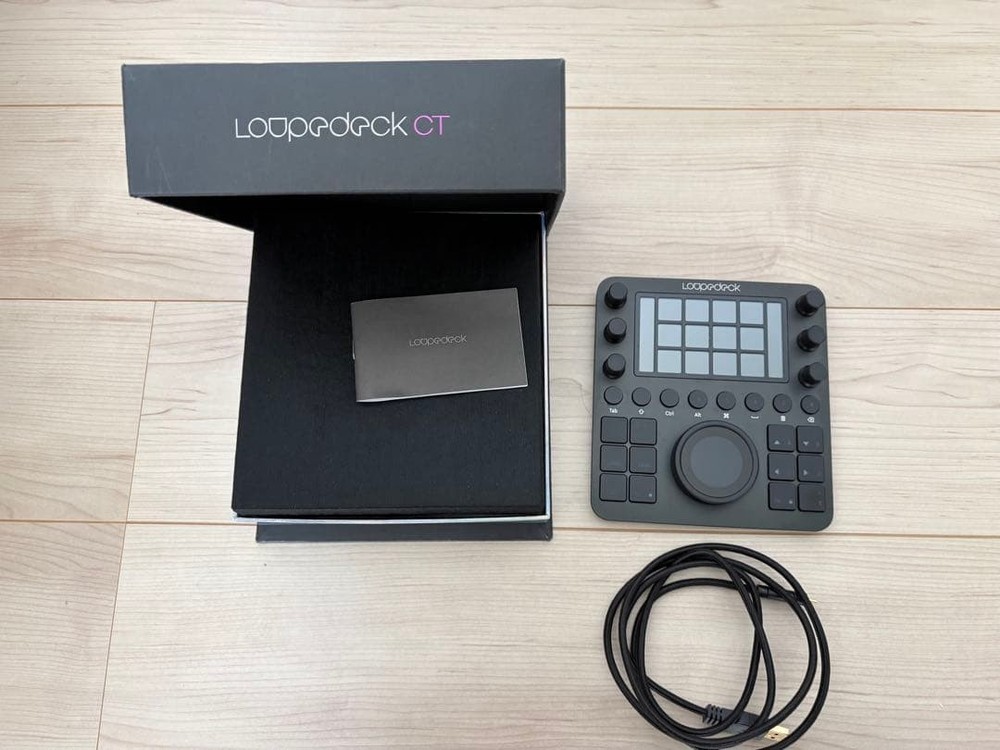 Loupedeck CT LDD-1903 Creative Control Console Black Compact Design W/Box